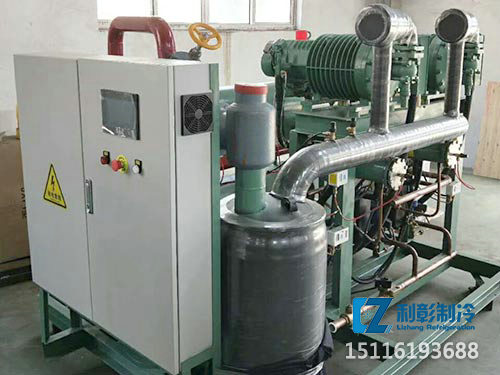 螺桿并聯(lián)機組(2)